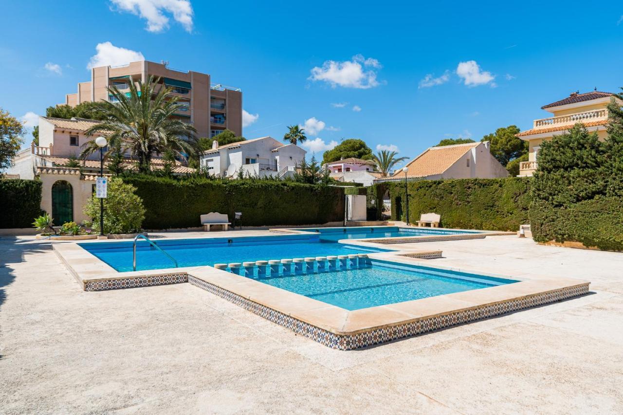 Chalet Mayor Zenia Beach Оріуела Екстер'єр фото